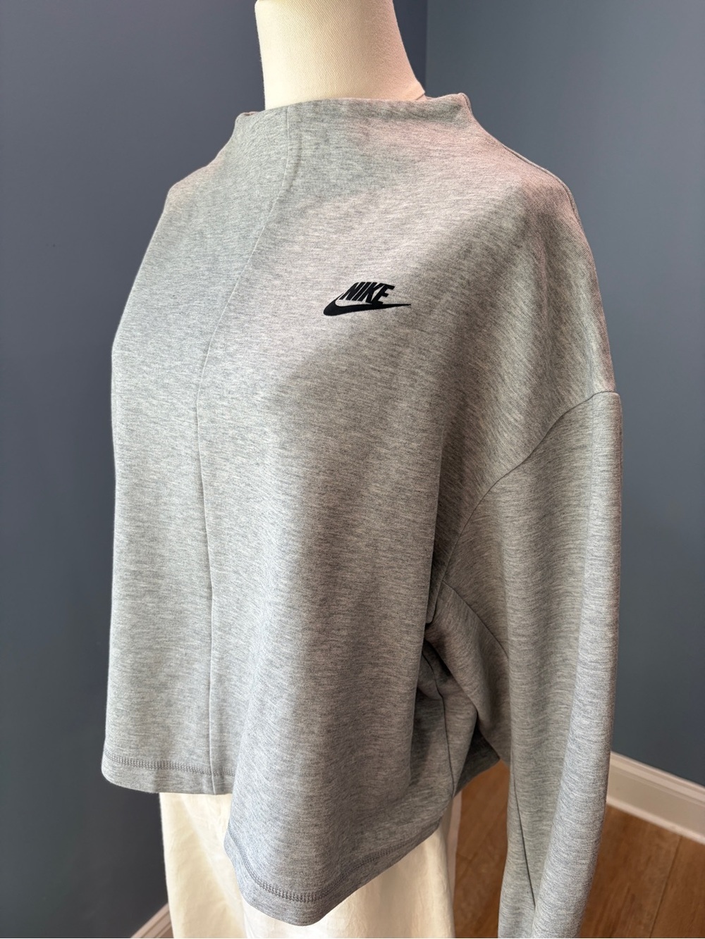 Nike Sportswear Tech Fleece Crewneck Sweatshirt Gray Zip Sleeve Size Large - Picture 3 of 10